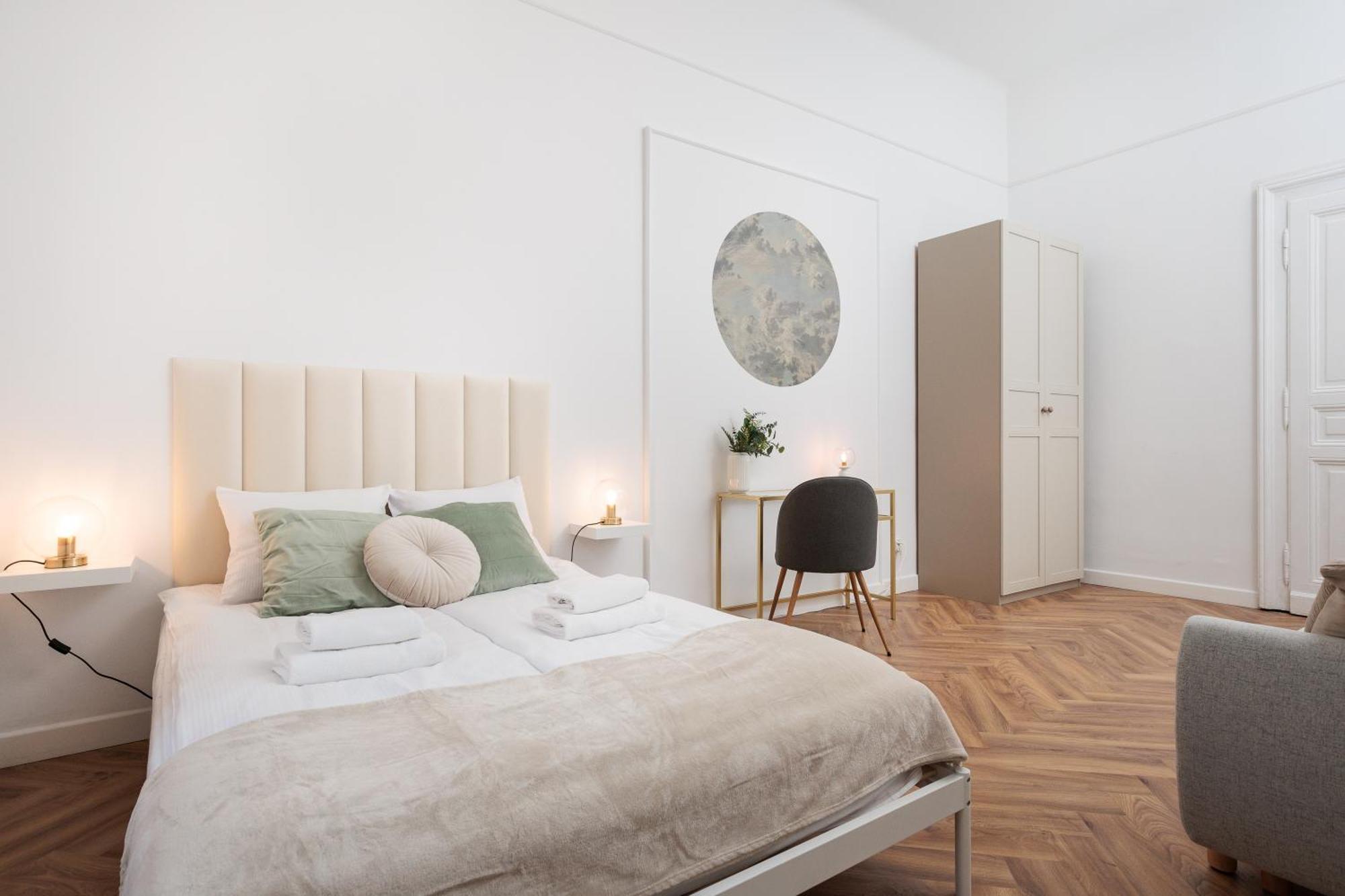 Krupnicza Modern Old Town Apartments - By Upstairs Cracovie Extérieur photo