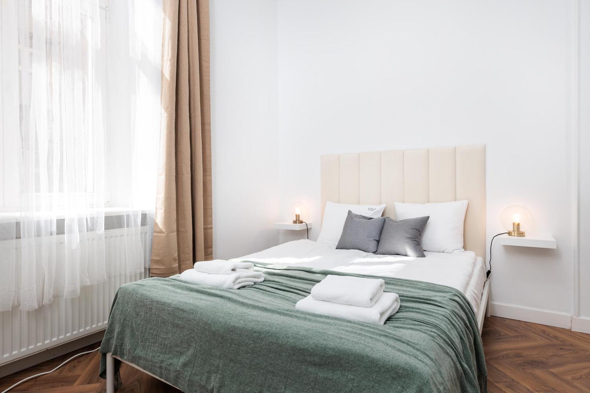 Krupnicza Modern Old Town Apartments - By Upstairs Cracovie Extérieur photo